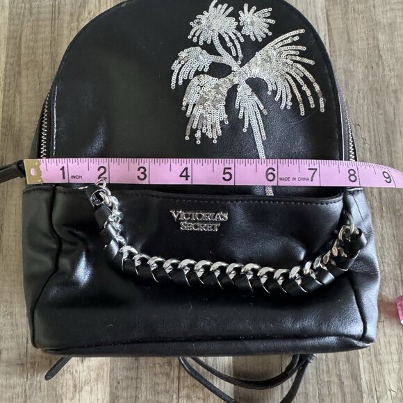 VICTORIA’S SECRET BLACK PALM TREE SMALL BACKPACK BAG MIAMI GOTHIC CHAINS STRAPS - Picture 4 of 12